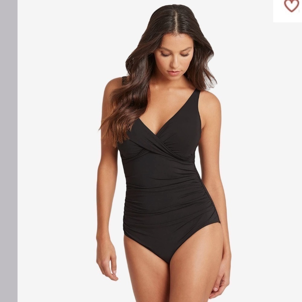 SeaLevel Black Cross front multifit one piece swimsuit 14 NWOT